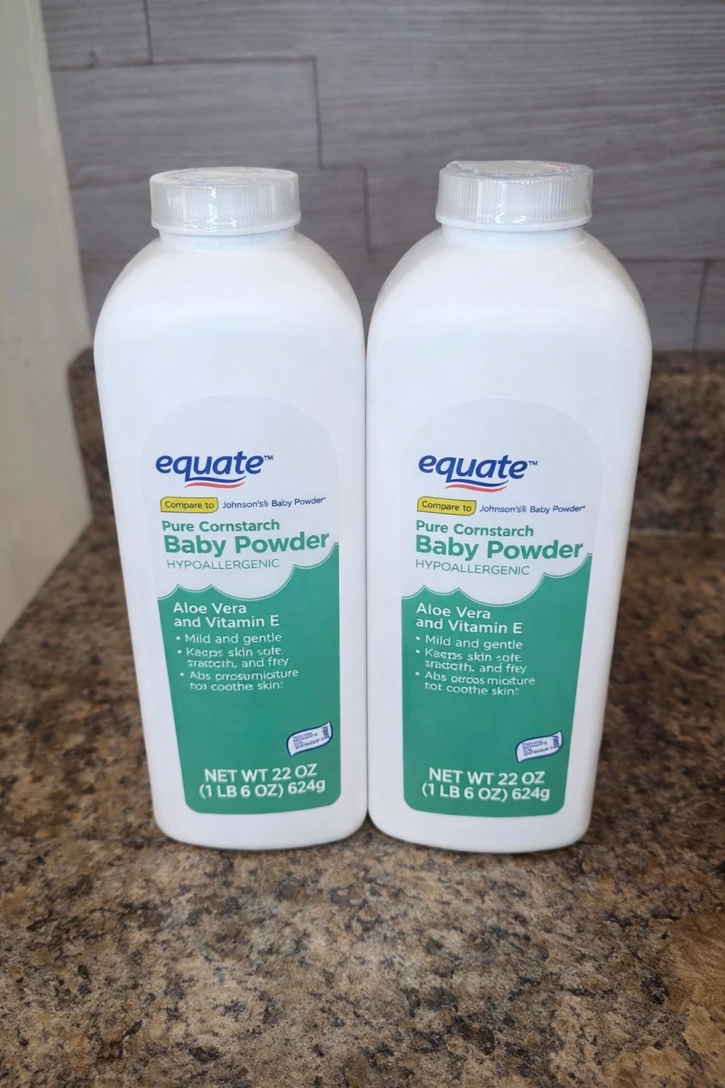 Equate Pure Cornstarch Baby Powder. Aloe Vera. Hypoallergenic 22 oz. pack of 2
Opens in a new window