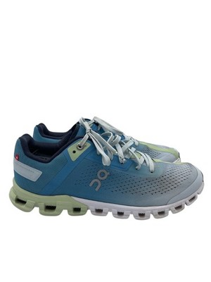 ON Running Cloudflow Women s Size 7 Running Shoes  Niagara | Meadow  35.99033
