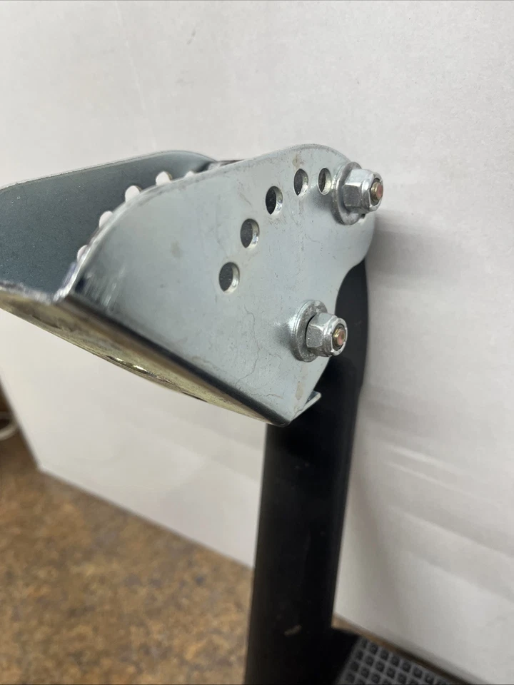 Carr Hoop II 管阶黑色粉末涂层缺少一个支架  — 第 4/4 张图片