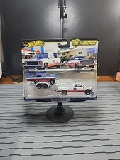 Hot Wheels Team Transport ‘63 Chevy Nova & '88 Chevy Silverado #68  NICE COMBO 