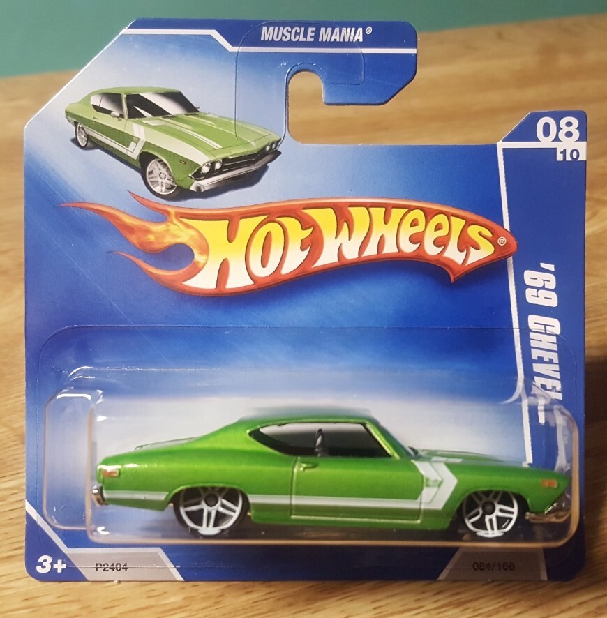Hot Wheels '69 Chevy Chevelle SS Green 1:64 Scale SHORT CARD 2009