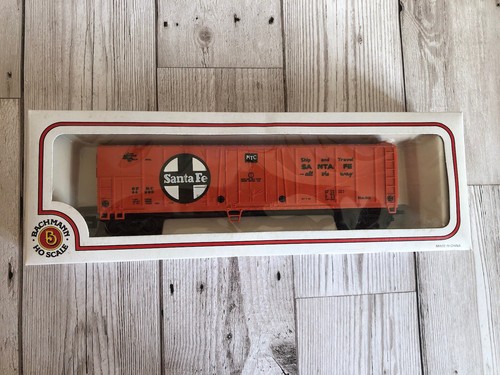 Bachmann Electric Trains HO Santa Fe orange Box Car/Wagon SCRC 55360 boxed sehr guter Zustand | Zustand: Used