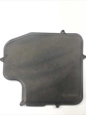 1998-2004 VW Passat B5 Underhood Main Fuse Box Cover LID ONLY 8D1907613A OEM