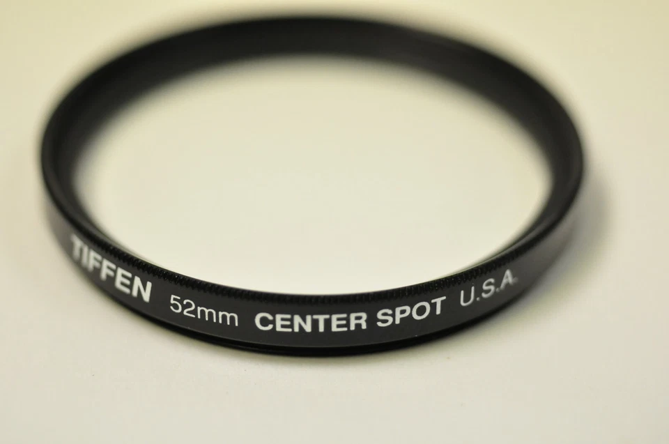 Tiffen 52mm Center Spot filter. New - Image 2 of 4
