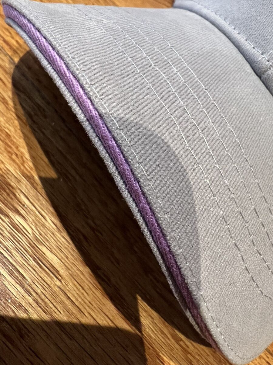 100% OEM AUDEMARS PIGUET Grey HAT/CAP RARE-AUTHENTIC-GENUINE 100% OEM AUDEMARS PIGUET Grey HAT/CAP RARE-AUTHENTIC-GENUINE