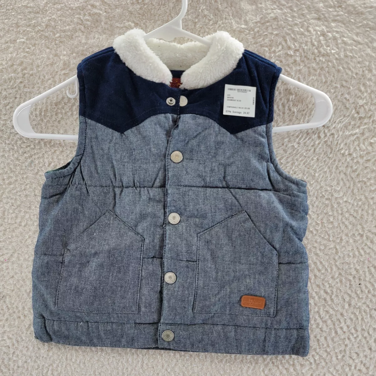 Baby Girl/Boy Button Design Solid Color Sleeveless Knit Romper