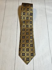 Jos. A. Bank Signature Gold Silk NeckTie Gold Geometric Handmade USA 3.75  x62  