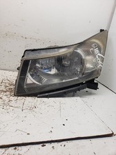 2011-2012 Chevrolet Cruze Driver Lh Headlight Chrome On Turn Signal Oem 1364653 2011-2012 Chevrolet Cruze Driver Lh Headlight Chrome On Turn Signal Oem 1364653