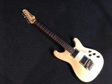 N.052124 Ibanez Road Star II WHT/R mantenuto buone condizioni