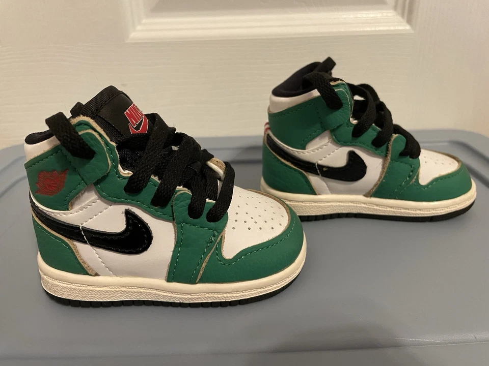 Nike Air Jordan 1 Retro Alto Verde Suerte Bebé Niño Zapatos Talla 3C CU0450-300 Foto 2 de 4