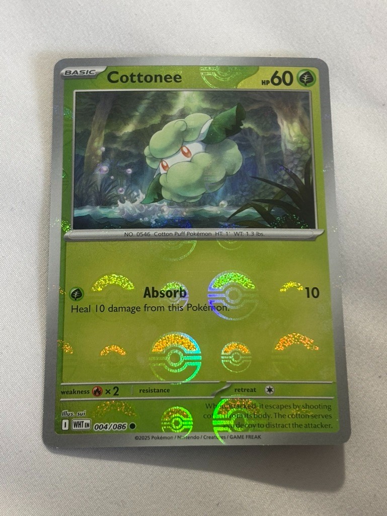 Pokemon TCG Cottonee 004/086 White Flare (Poke Ball Pattern)