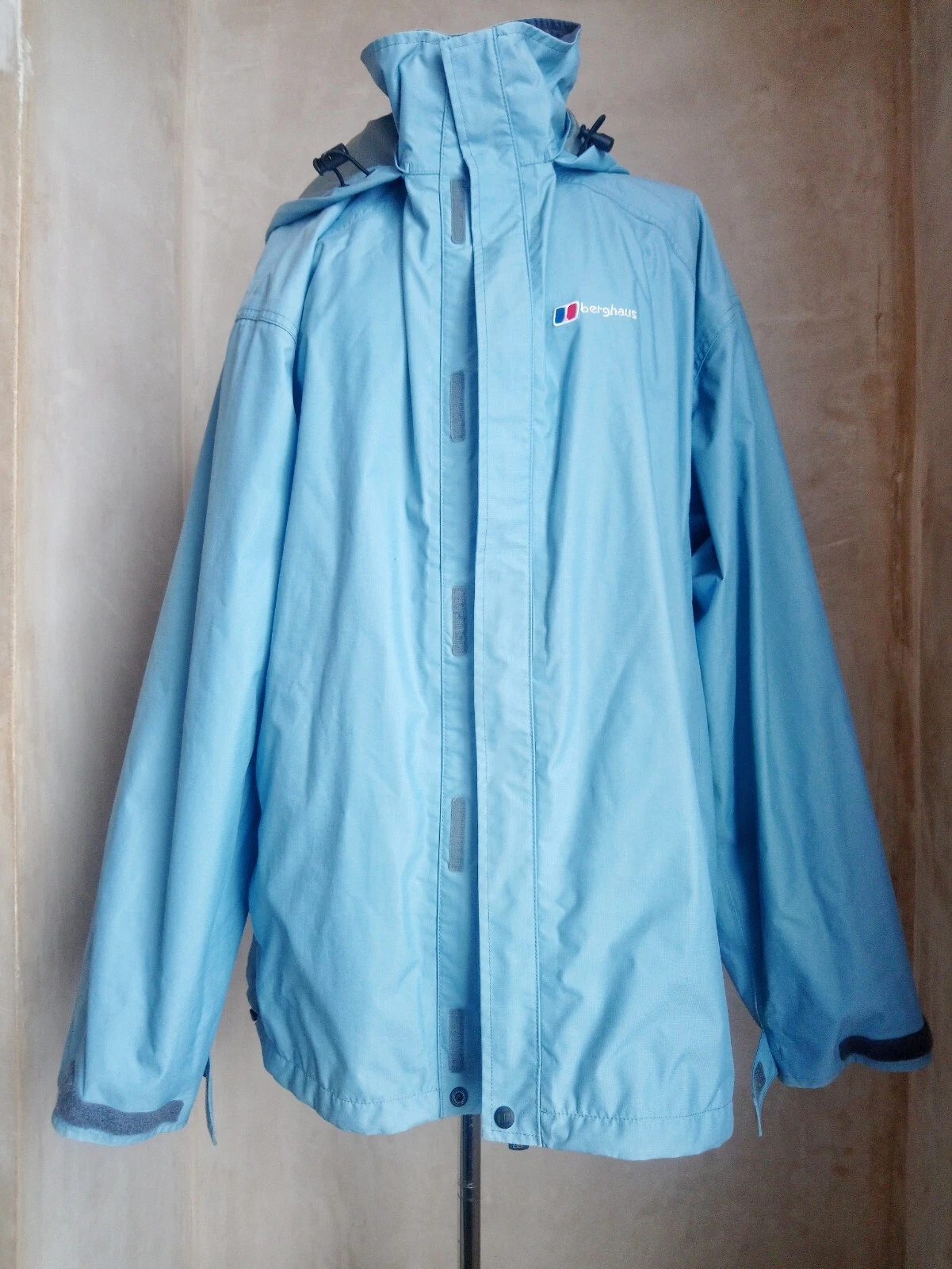 AQUAFOIL BERGHAUS OUTDOOR Pale Blue Waterproof Jacket uk size 20