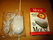 AK-77 HIGH RESOLUTION 400-7500 DPI MOUSE ORIGINAL BOX