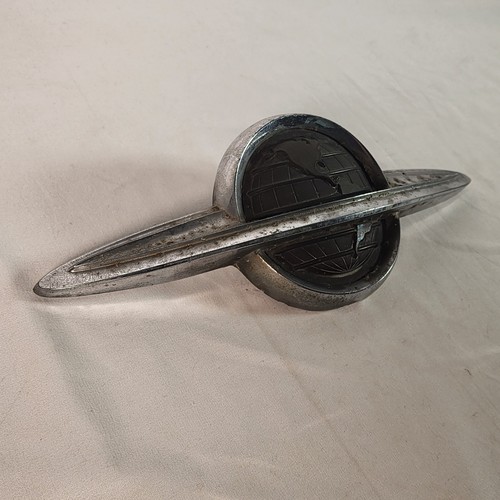 Vintage 1950's Oldsmobile Hood Emblem Globe Original OEM No 556420 - Bild 2 von 8