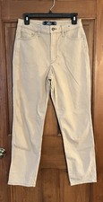 Hollister Ultra High-Rise Khaki Jeans 7L 28/29