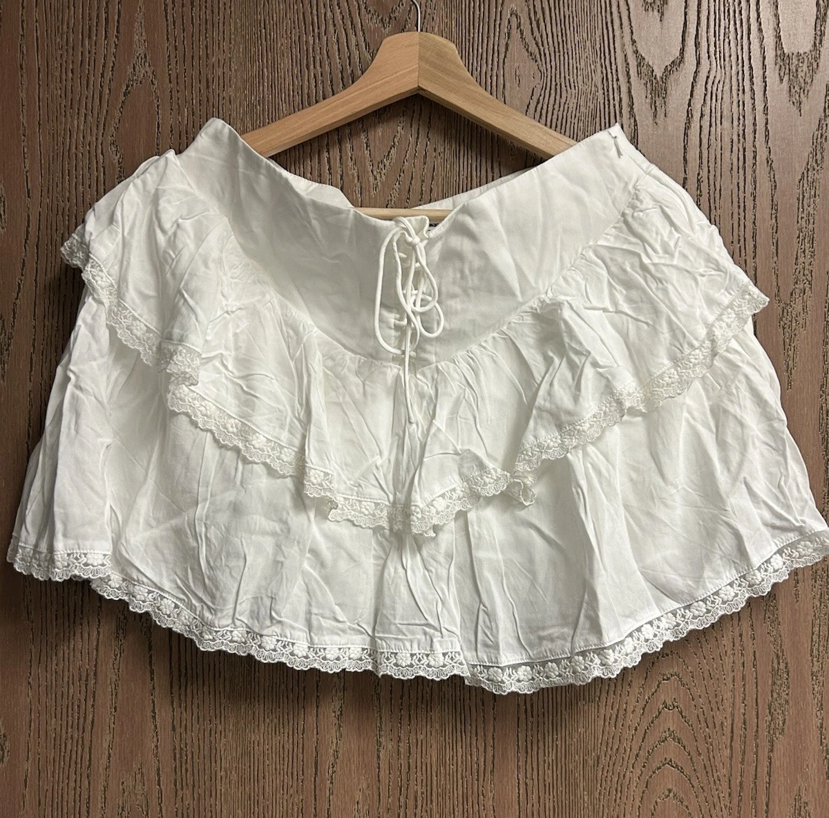 Princess Polly Capshaw Mini Skirt In White Size US 8 New