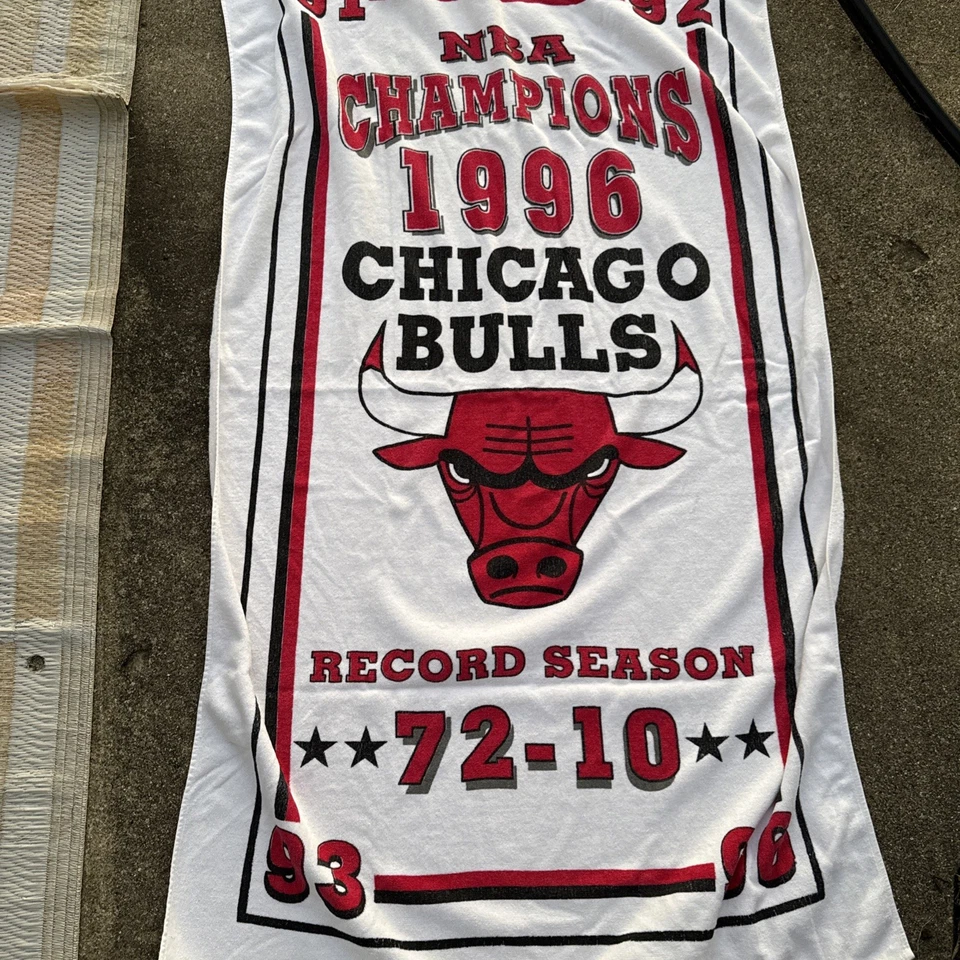 Toalla de campeonato original vintage de los Chicago Bulls/Jordan 1996 Foto 2 de 4