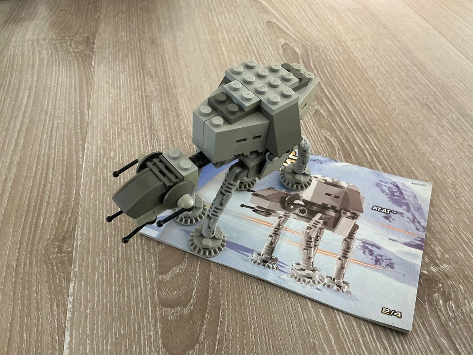 LEGO Star Wars 4489 AT-AT - Mini