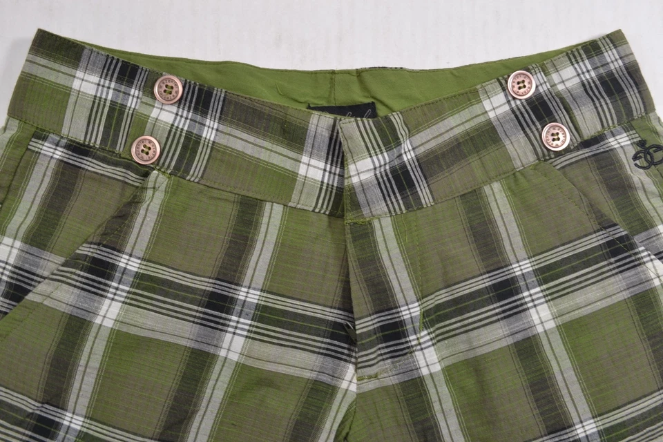 Ezekiel DEVIN Green Black White Plaid Casual Junior's Bermuda Shorts  - Image 3 of 4