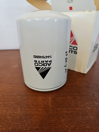 1447048M2 OEM Agco Engine Oil Filter for Massey Ferguson Tractors Perkins Engine