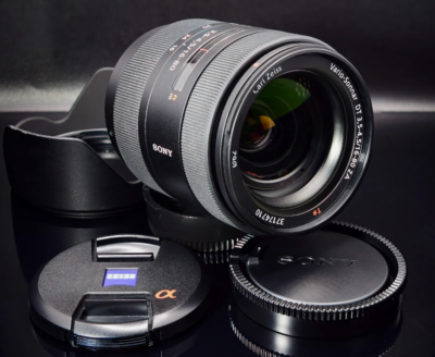 SONY Carl Zeiss 16-80mm f/3.5-4.5 DT ZA Vario Sonnar Camera Lens