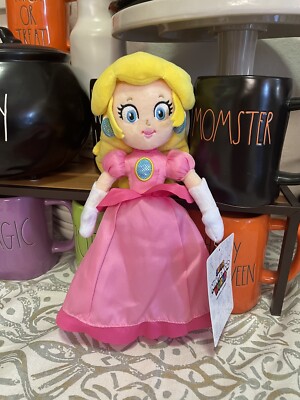 Universal Studios Hollywood Super Nintendo World Princess Peach