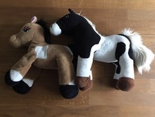Stofftier Kuscheltier Set Pferd 27cm 30cm Heunec stehend liegend
