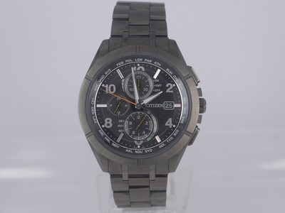 titanium atomic watch