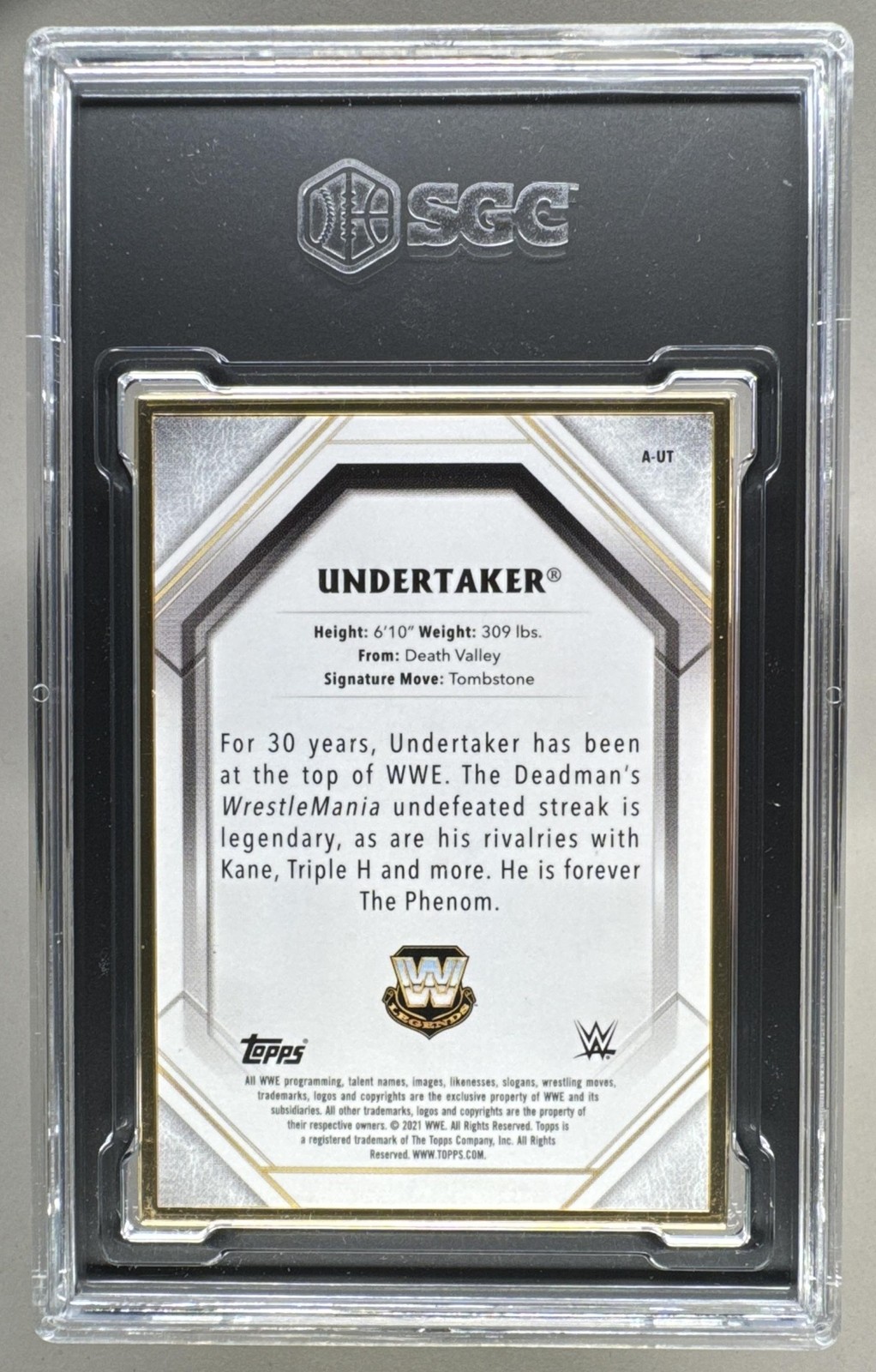 7792 Undertaker 2021 Topps Transcendent WWE Gold Frame Auto Green /15 SGC 9.5/10 view 2