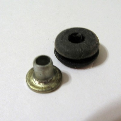 Zenith   H500 Transoceanic Radio PART - Original OEM - Speaker Mount Unit
