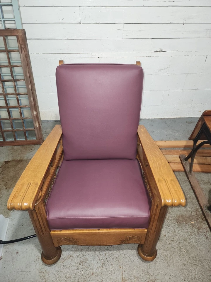 Silla reclinable antigua de roble macizo de 1890. Bellamente restaurado, y completamente... Foto 2 de 4