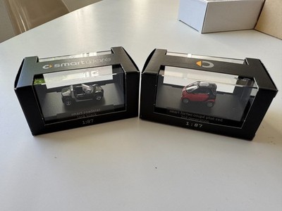 TWO Smartware 1/18  Model - Smart Cars - ForTwo Coupe & Roadster - NEW IN BOX!!