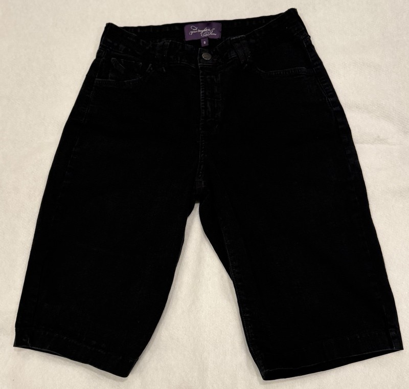 NYDJ Not Your Daughter’s Jeans Bermuda Womens Size 8 Black Stretch Mid Rise