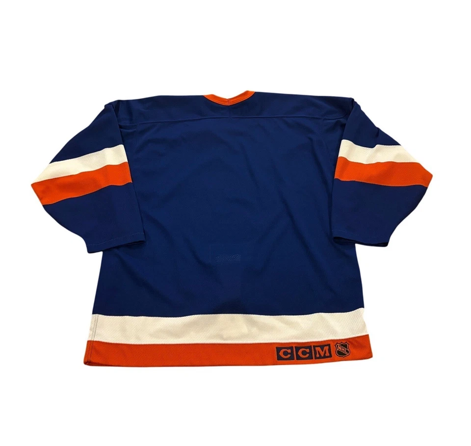 Camiseta deportiva de hockey vintage de los 90 CCM Center Ice New York Islanders auténtica de la NHL 48 Foto 2 de 4