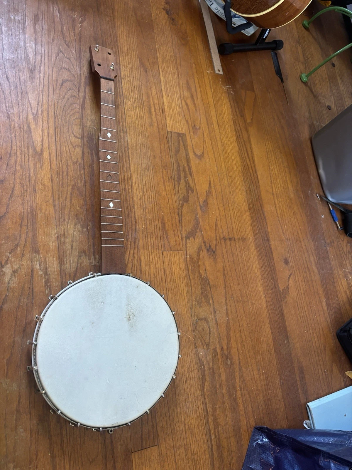 Picture 1 of 12