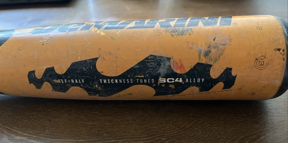 Bate de béisbol de aluminio Demarini Vexxum VXR11 28 pulgadas 18 oz. Barril 2-5/8 Foto 3 de 4