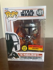 Funko Pop Star Wars Mandalorian w Darksaber #491 GITD Box Warehouse