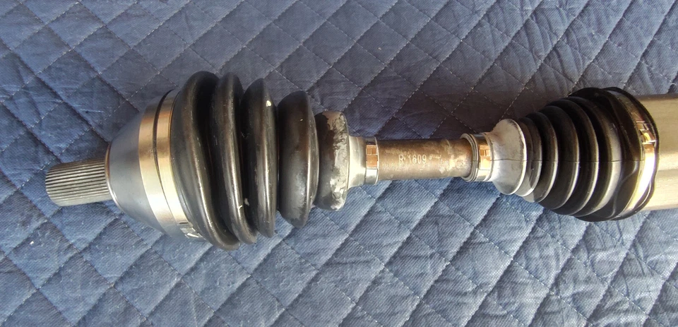 06-12 Land Rover LR2 pasajero delantero derecho CV eje conjunto OEM LR002619 Foto 3 de 4