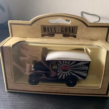 Lledo Vintage Days Gone 1934 Chevrolet Van Rare Die Cast More Cars In Store