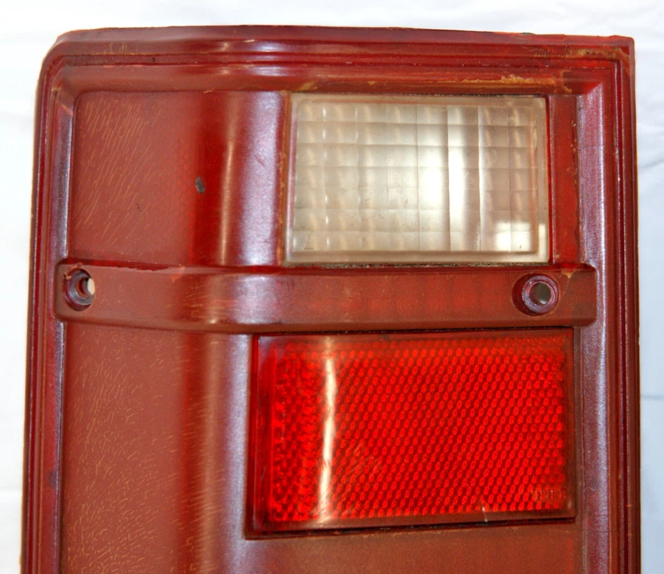 Juego de luces traseras vintage Ford Bronco II Ranger 1983-1990 E27B-13440-AE #7592 Foto 3 de 4