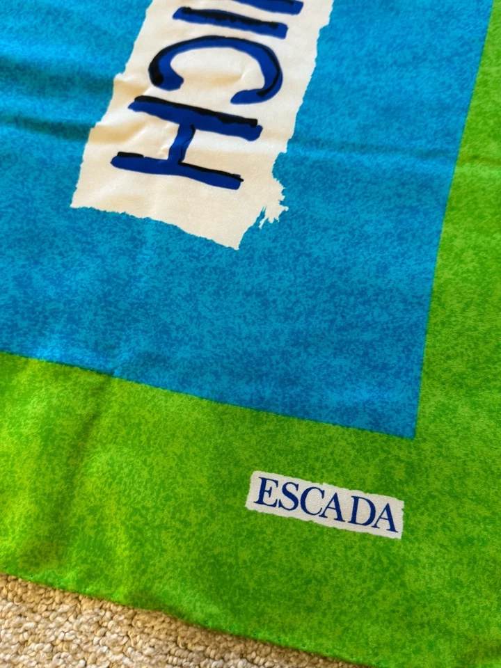 RARO Escada Tiger Shadow Munich Vintage Años 80 Diseñador Bufanda de Seda con 34"x 34" Foto 3 de 4