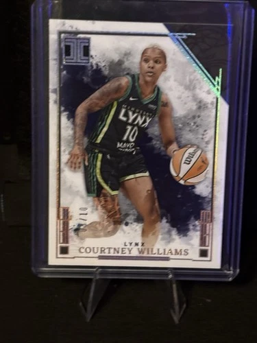 Panini Impeccable WNBA 2025 Courtney Williams #75 Holo Gold /10 Lynx