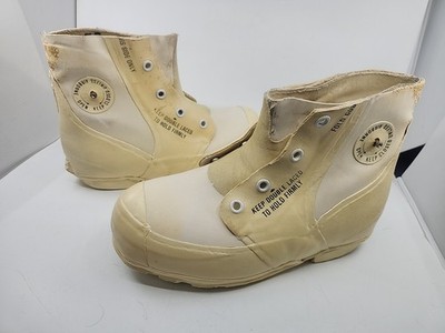 Vintage Bata Mickey Mouse Bunny Boots White Extreme Cold Size 44 US 10.5