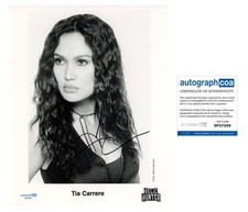 Tia Carrere "Relic Hunter" AUTOGRAPH Signed 'Dr. Sydney Fox' 8x10 Photo ACOA