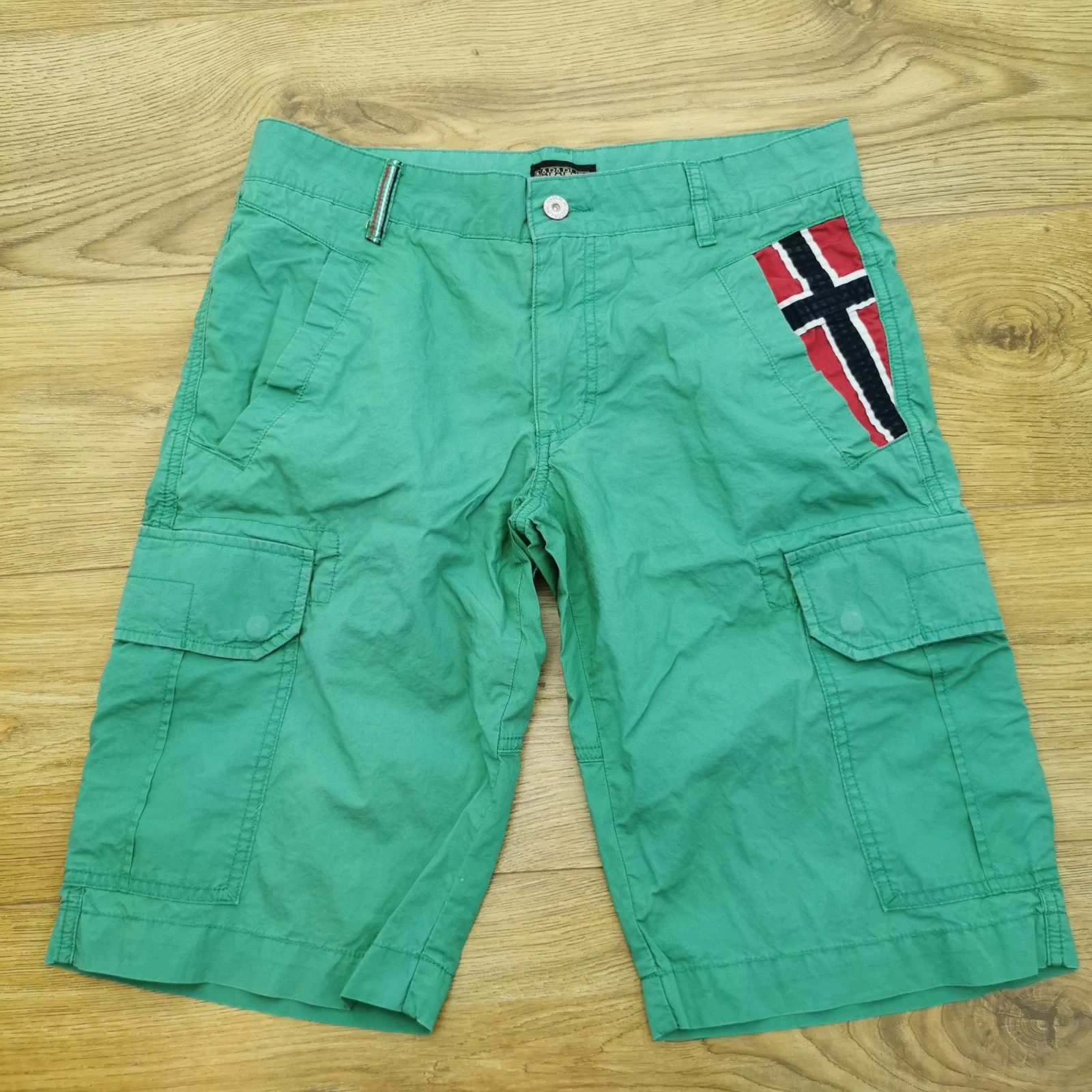 Napapijri Cargo Shorts Mens W31 Green Outdoor Norway Hiking Walking