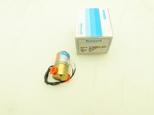 Honeywell Skinner 3138BBN1LN00 Solenoid Valve 3-Way NO 24VDC 60 PSI 1/8" NPT