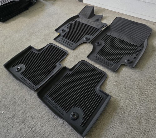 TOYOTA CROWN 2023-2026 4 PCS BLACK ALL WEATHER FLOOR MATS PT908-30231-20