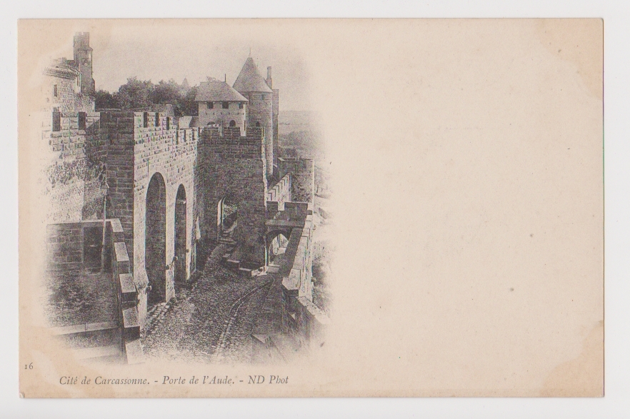 Carte Postale Ancienne Carcassonne – Les Casernes D'Infanterie (Aude, 1900) – CPA 11