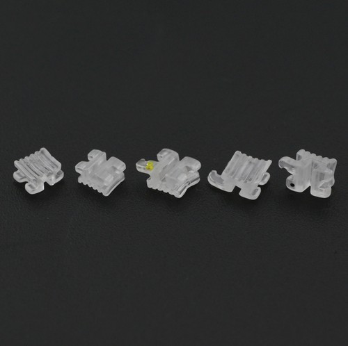 Staffe ortodontiche ceramica zaffiro tutore dentale estetica elegante Roth MBT 022 - Foto 42 di 44