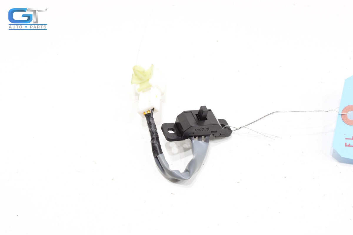 KIA SPORTAGE FRONT LEFT DRIVER SIDE SEAT RECLINE LIMIT SWITCH OEM  